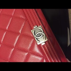 Chanel wallet on chain SOLD